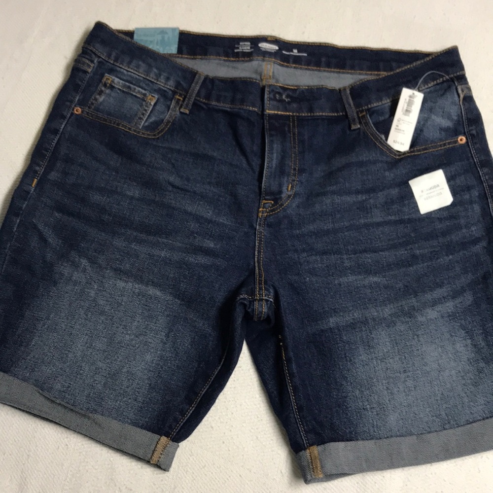 Old navy Bermuda shorts